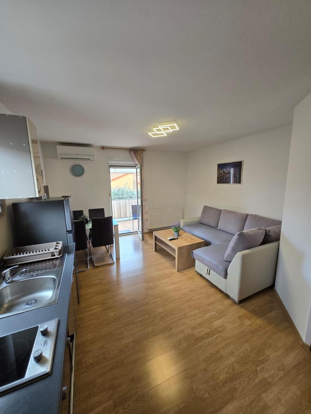 Lipa Apartman 자다르 외부 사진